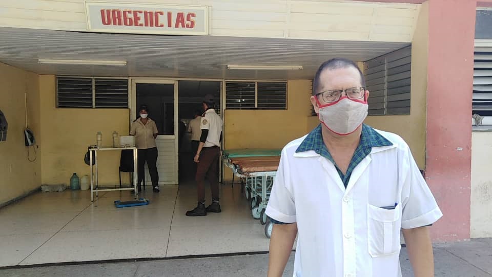 Dr. Alejandro Morales Martínez, epidemiólogo hospital municipal "Guillermo Domínguez"