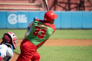 Diosvelis Hurtado aprovechó la oportunidad y pegó de 4-2