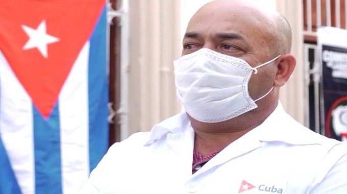 Realizan recibimiento a enfermero de Las Tunas que enfrentó al nuevo coronavirus en Andorra