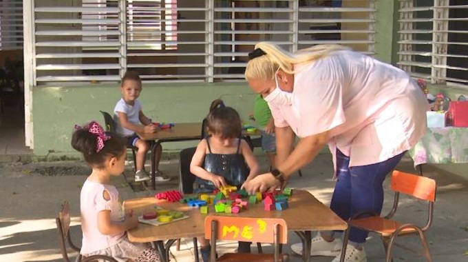 Asegura Ministerio de Educación estancia saludable de niños en círculos infantiles
