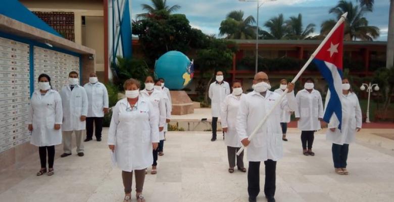 Recibe premier de Montserrat a brigada médica cubana