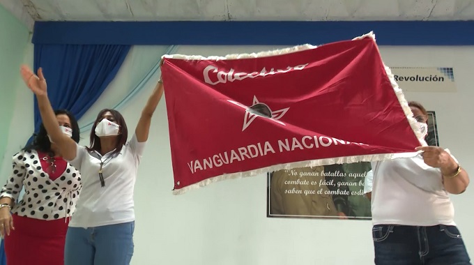 Conceden a EMCOMED Las Tunas condición de Colectivo Vanguardia Nacional