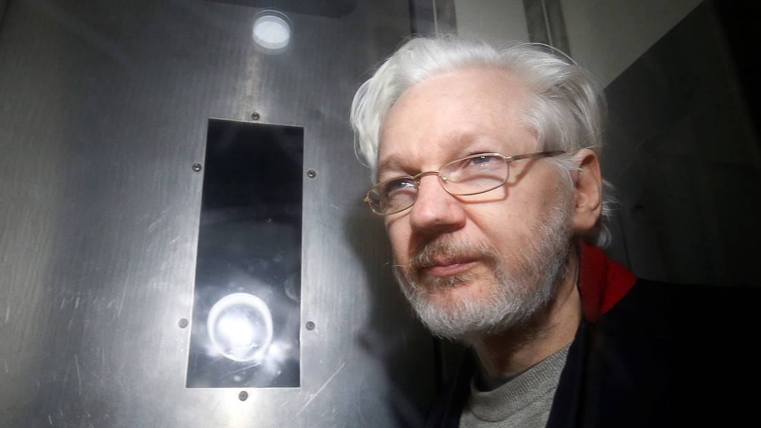 Se suspende el juicio contra Julian Assange por el posible contagio con coronavirus de uno de los abogados