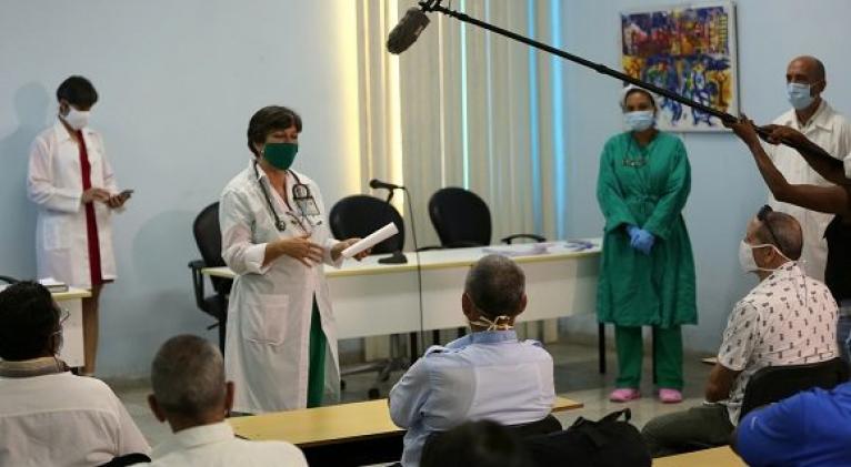 Incorporados 20 voluntarios a ensayos clínicos de candidato vacunal cubano