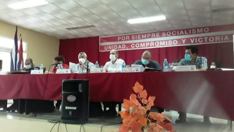 Llama Ulises Guilarte a eliminar trabas que frenan la economía cubana