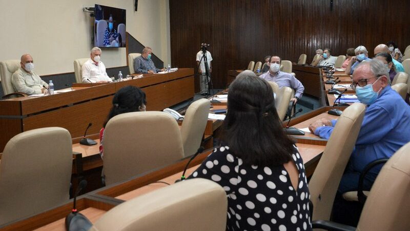 Desde la ciencia, otra pelea cubana contra la COVID-19