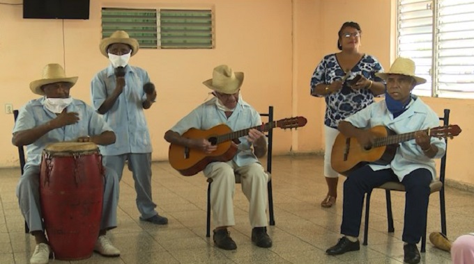 Celebran en Las Tunas Día Mundial del Adulto Mayor