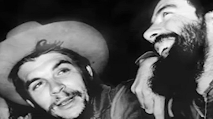 Rinden homenaje a Camilo Cienfuegos en #LasTunas