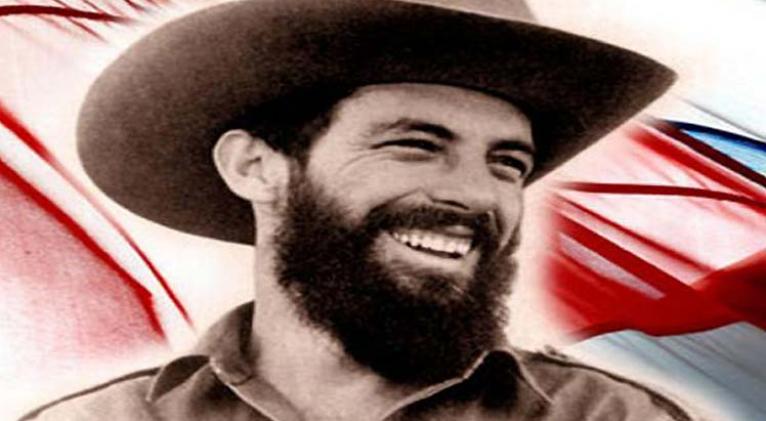 Camilo Cienfuegos, el héroe que vive en el pueblo