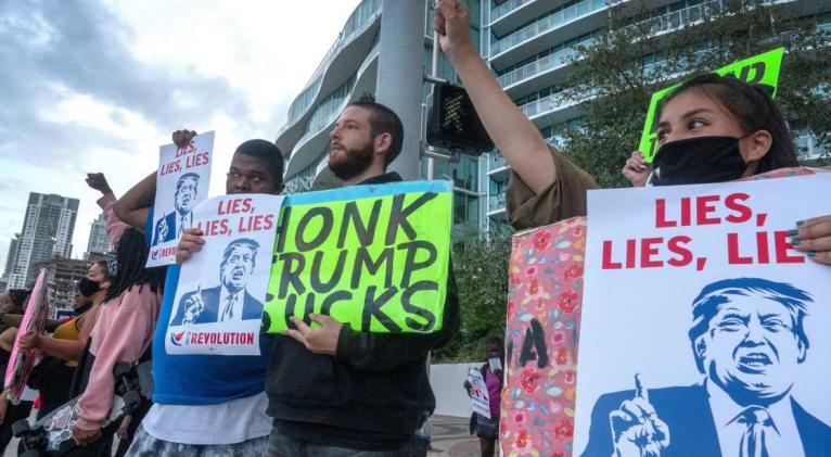 La campaña Trump-Pence se vuelca en Miami por los hispanos y contra el socialismo