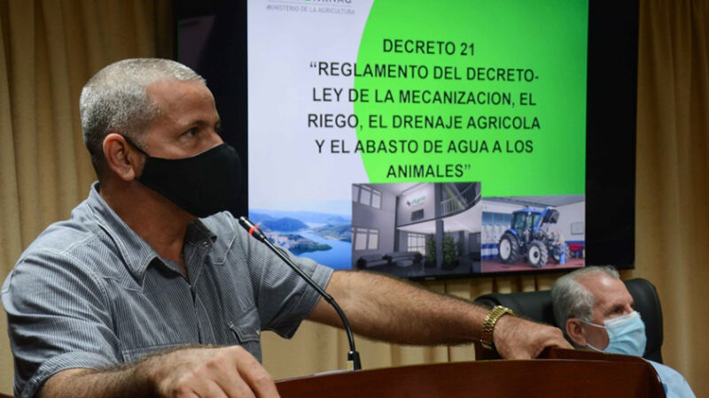 Trabaja Cuba para mejorar el riego, mecanización y abasto de agua en el sistema de la agricultura (+Fotos)