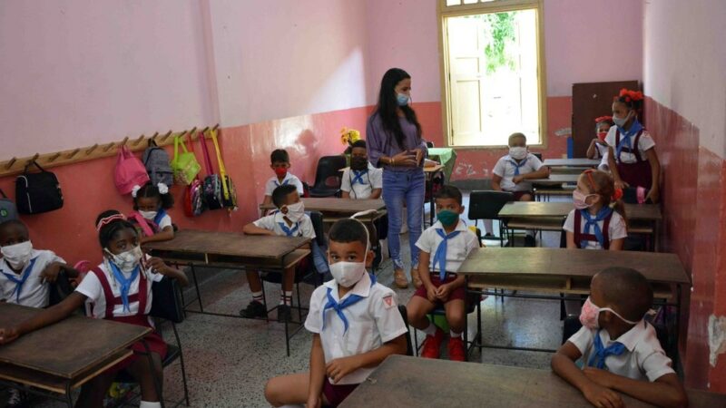 Bienvenida en Cuba este lunes al curso escolar 2020-2021