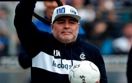 Transmite canciller cubano condolencias por muerte de Maradona