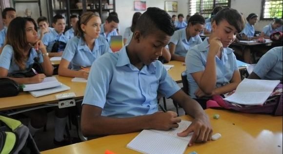 Insisten autoridades de educación en Las Tunas en extremar las medidas higiénicas
