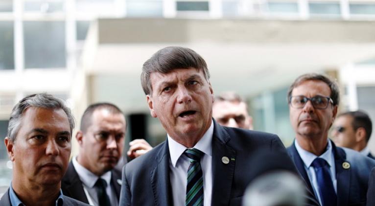 Bolsonaro insulta a periodistas por difundir millonarios gastos del Gobierno para su alimentación