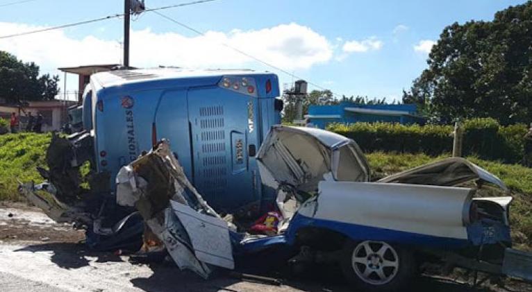 Alertan sobre accidentes de tránsito en apogeo de la pandemia de la COVID-19