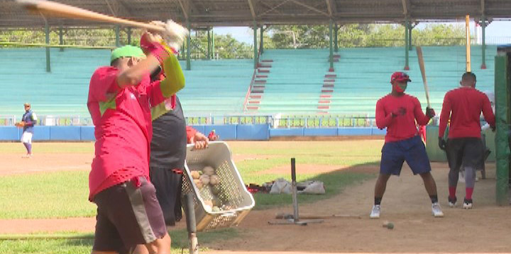 Continúa el entrenamiento de Los Leñadores para el reinicio del juego frente a Santiago