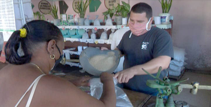 Insatisfacciones con los precios y la calidad  de los productos en #LasTunas