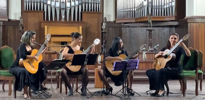 Con Música: Cuarteto de guitarras, Sultasto