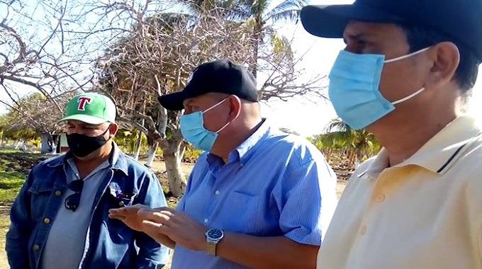 Evalúan máximos dirigentes del Partido y el Gobierno en #LasTunas impacto de la sequía en #Majibacoa