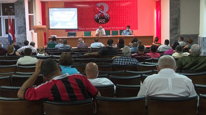 Evalúa Grupo Temporal de Trabajado en Las Tunas programa de actividades por el 4 de abril