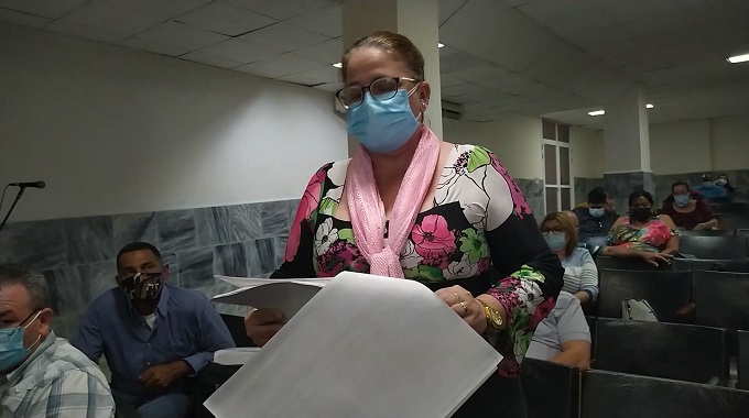 Evalúa Grupo Temporal de Trabajo situación epidemiológica y servicios a la población en Las Tunas