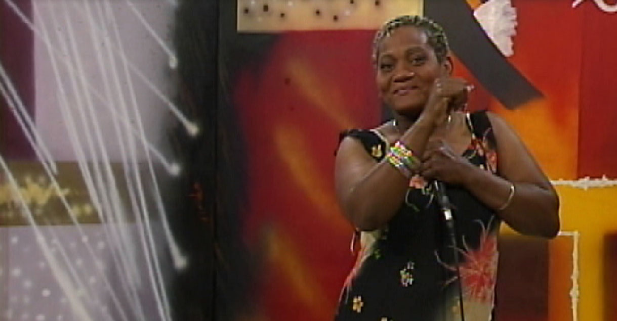 Con música: Sunaima Tany Phillips