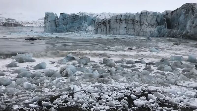Publican estudio sobre derretimiento de plataformas de hielo en la Antártida