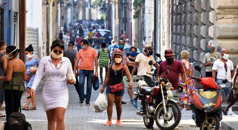 Presidente de Cuba anuncia nuevas medidas contra Covid-19