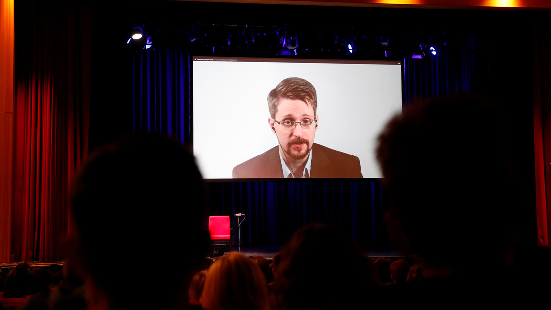 Snowden critica a la Administración Biden por buscar encarcelar a Assange y a la vez jactarse de su devoción por la «libertad de prensa»