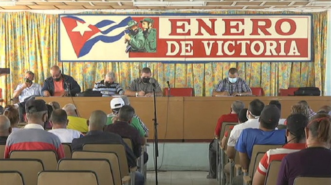 Reestructuran producción azucarera en #LasTunas