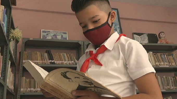 Niños tuneros rinden homenaje a José Martí en el aniversario 126 de su caída en combate
