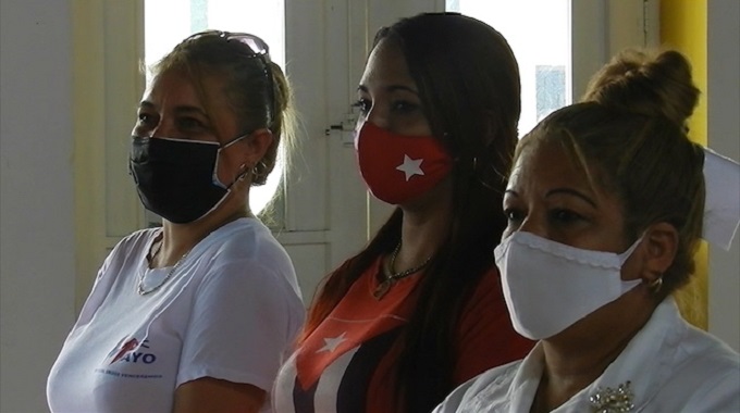 Rinden homenaje a profesionales de la salud en Las Tunas en el Día Internacional de la Enfermería