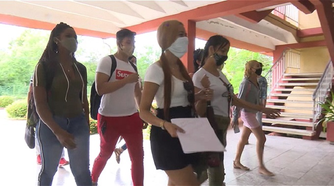 Universidad de Las Tunas mantiene la formación de sus estudiantes pese a la pandemia