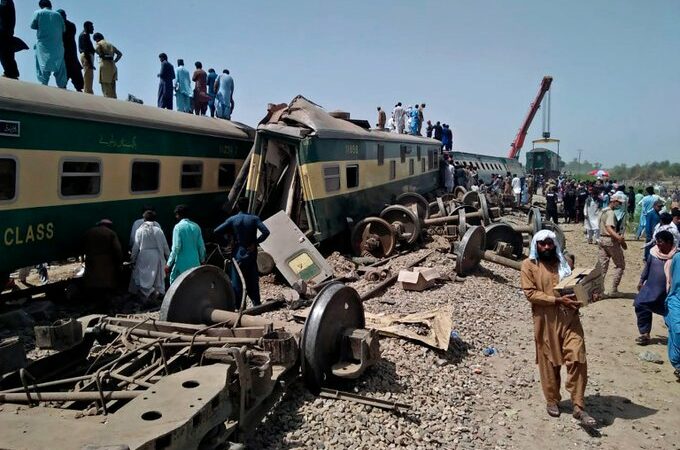 Cuba transmite condolencias por víctimas de accidente ferroviario en Pakistán