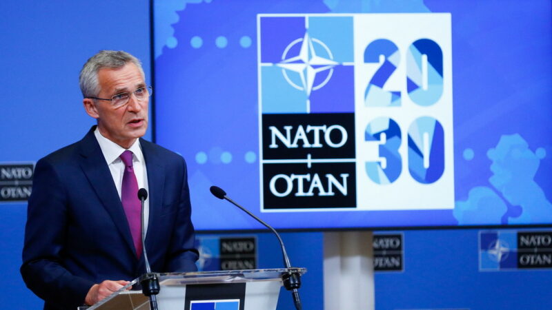 Stoltenberg: La Alianza Atlántica propone convocar un consejo Rusia-OTAN