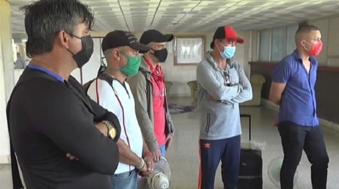 Trabajadores del sector educativo apoyan enfrentamiento a la pandemia en Puerto Padre