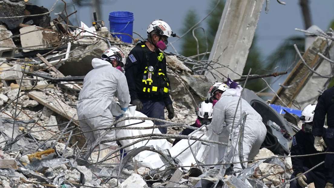 Hallan los cuerpos de tres familiares de la primera dama de Paraguay en el derrumbe de Florida