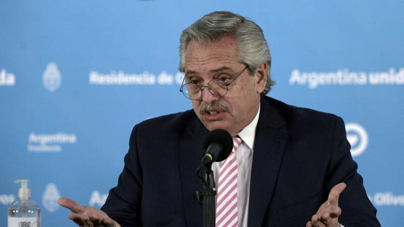 Alberto Fernández dice que la OEA se convirtió en un "escuadrón" contra gobiernos populares de América Latina y "tal como está, no sirve"