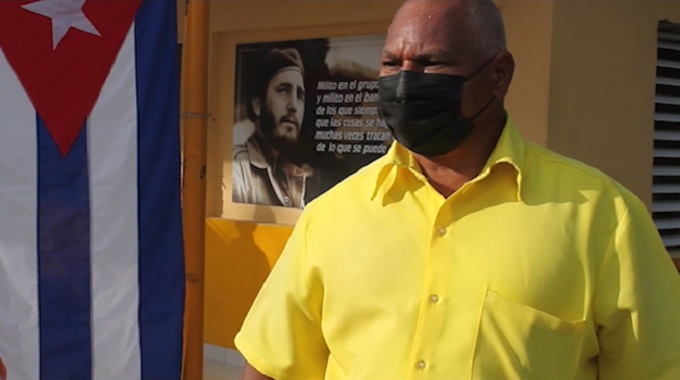 Trabajadores de CubaTaxi Las Tunas expresan su apoyo al proceso revolucionario