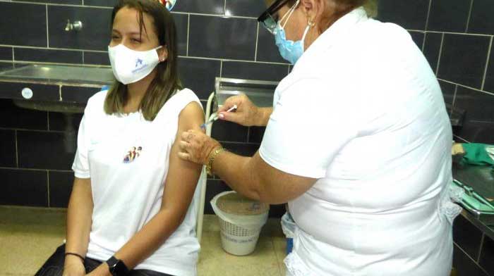 Destaca Díaz-Canel que semana próxima llegarán Abdala y Soberana a 22 nuevos municipios