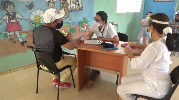 Centros escolares en Las Tunas apoyan segundo ciclo vacunatorio anticovid-19