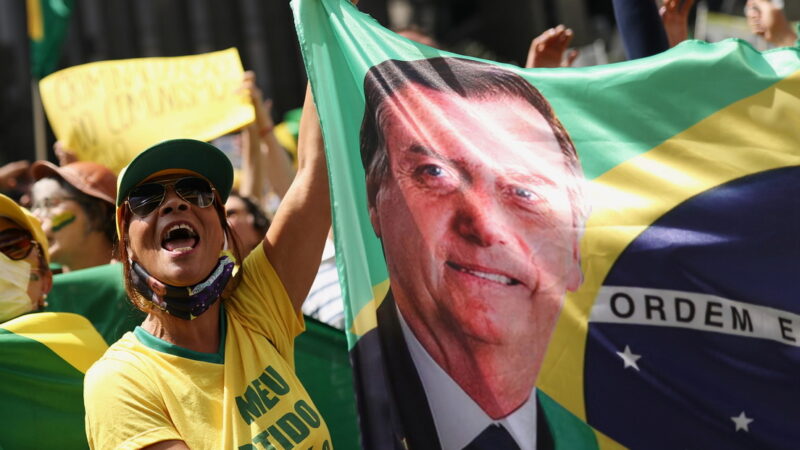 ¿A las puertas de una salida 'trumpista' en Brasil? Las claves del dislate de Bolsonaro contra los Poderes Públicos