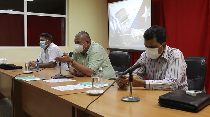 Intercambian autoridades de Las Tunas con productores agrícolas estatales y del sector privado