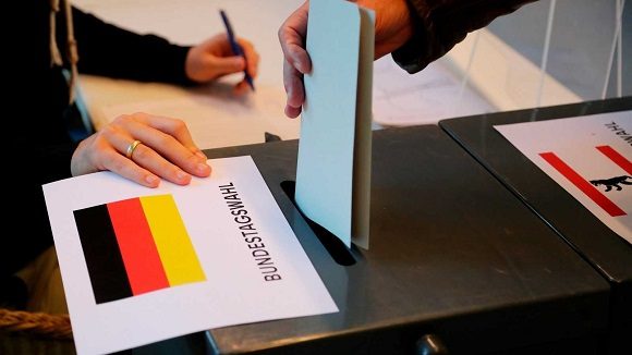 Elecciones en Alemania: El Partido Socialdemócrata supera al de Merkel con más del 25%