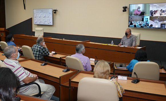 Cuba ante la epidemia: Distinguir las oportunidades en medio de la adversidad