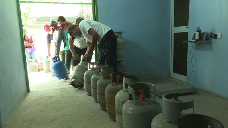 Modifican en #LasTunas venta a la población del gas licuado