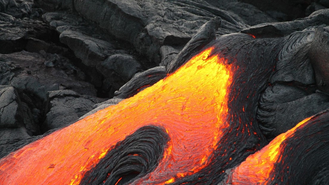 Descubren que la «mayor erupción submarina jamás registrada» creó un nuevo volcán al expulsar 5 kilómetros cúbicos de lava