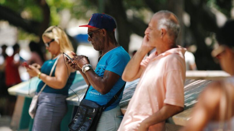Cuba vive un 'boom' de aplicaciones nacionales: soluciones en línea y salvación en tiempos de pandemia