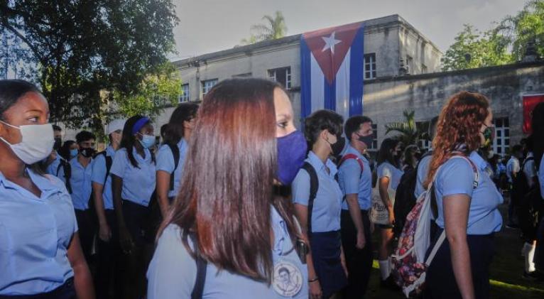 Listos más de un millón de estudiantes cubanos para su retorno a las aulas en noviembre